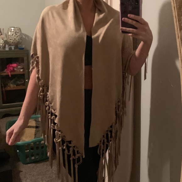 Anthropologie Faux Suede Fringe Wrap - Picture 3 of 4